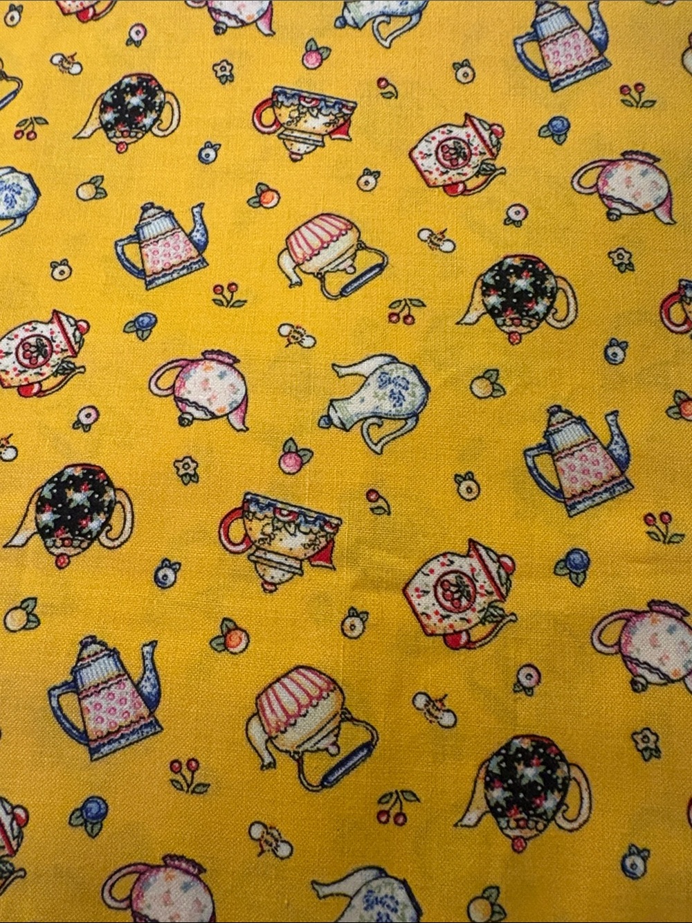 VTG Mary Engelbreit Teapot Toss Yellow Cotton Quilting Fabric 1 yard OOP